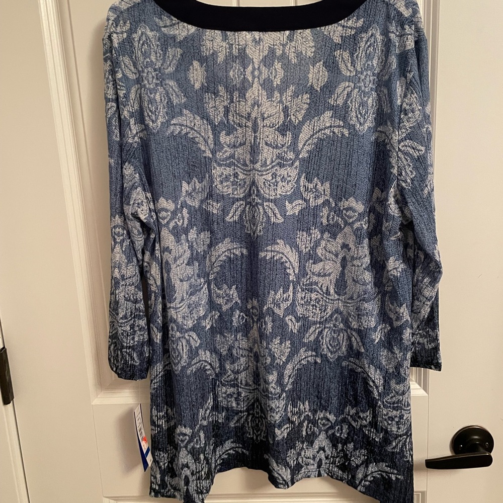 Printed tunic extra large. - Picture 4 of 4